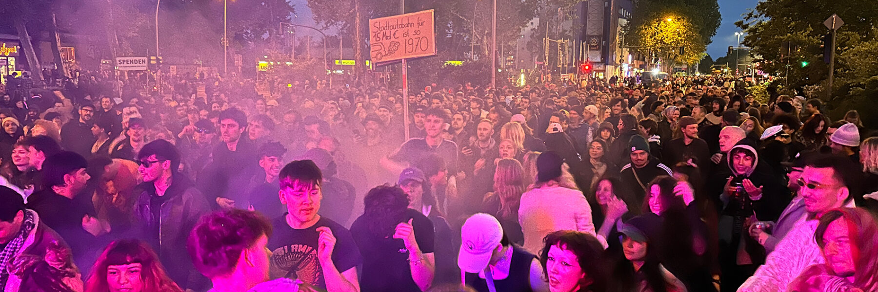 A100 wegbassen Demo am 17.5.25